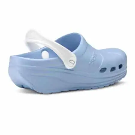 Zuecos sanitarios mujer Feliz caminar Asana - Imagen 4